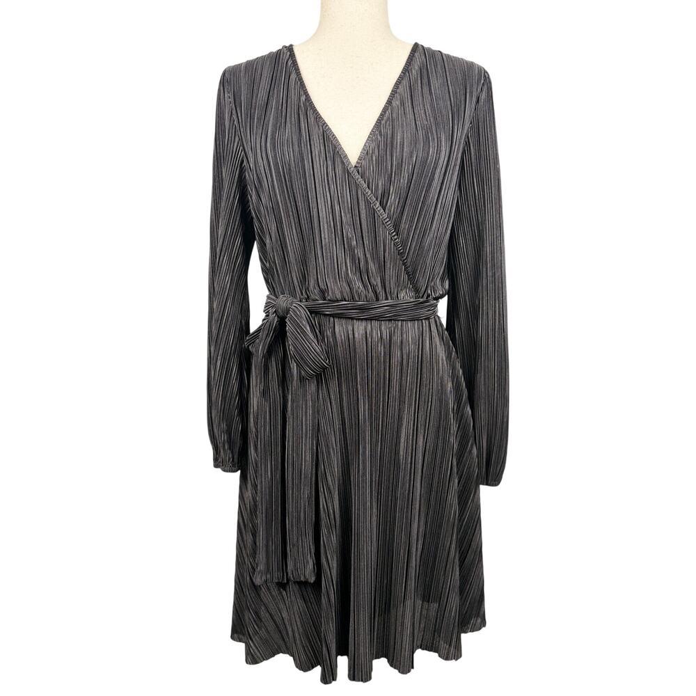 Melonie T Women’s 12 Pleated Wrap Dress Black Long Sleeve Belted Midi
